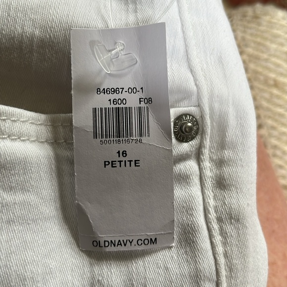 Old Navy Jeans - Picture 2 of 2